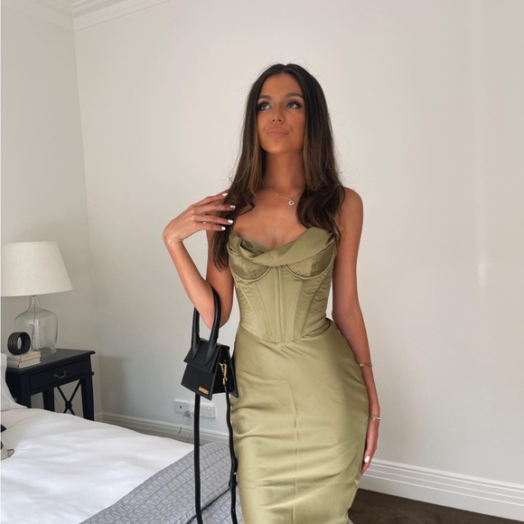 HOUSE OF CB 'Myrna' Olive Corset Slip Dress - Picture 5 of 12